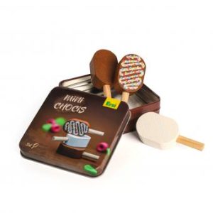 Dinette en bois – Glaces au chocolat