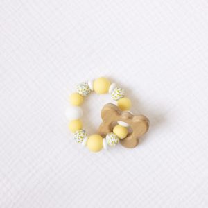 Lutry Nature X Tilouco – Hochet – Jaune pastel