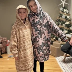 Précommande - Hoodie Blanket - Pull Géant à capuche Ultra-Doux - Taille unique Enfant - Adulte