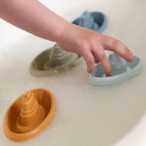 Little Dutch – Bateau pour le bain – Plusieurs coloris